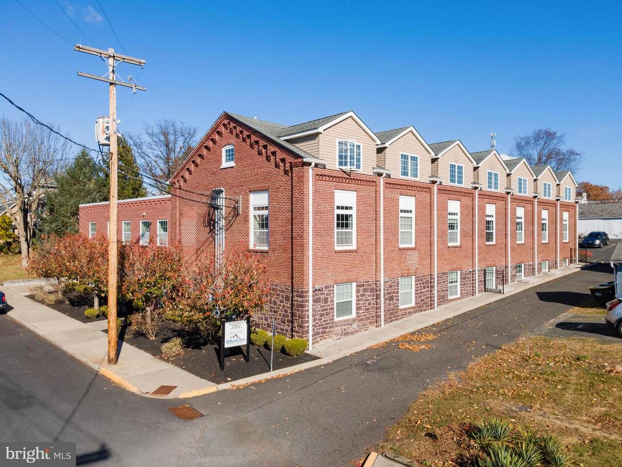 413 Jefferson Street - Photo 1