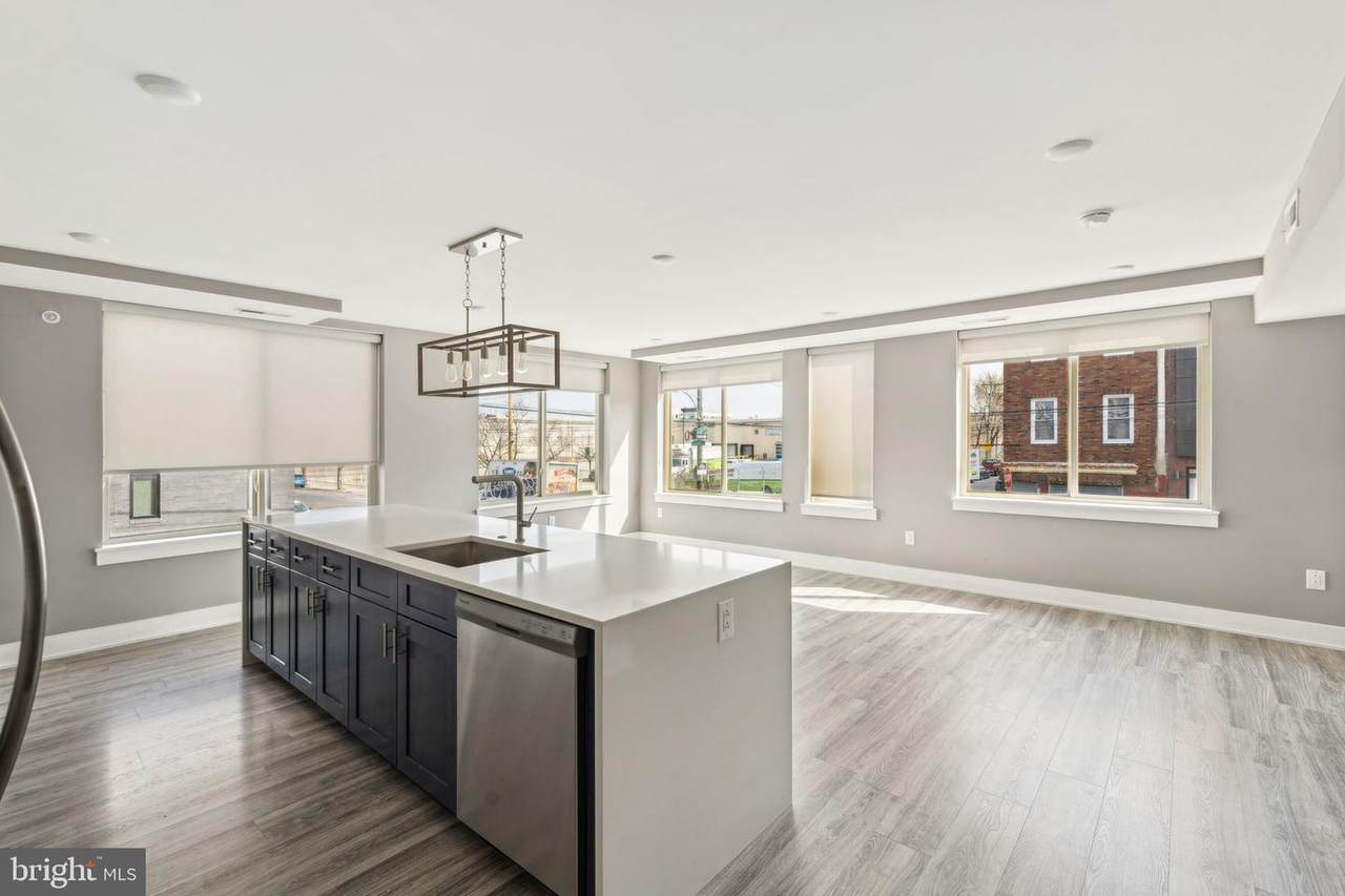 1900 4TH Street - Photo 1