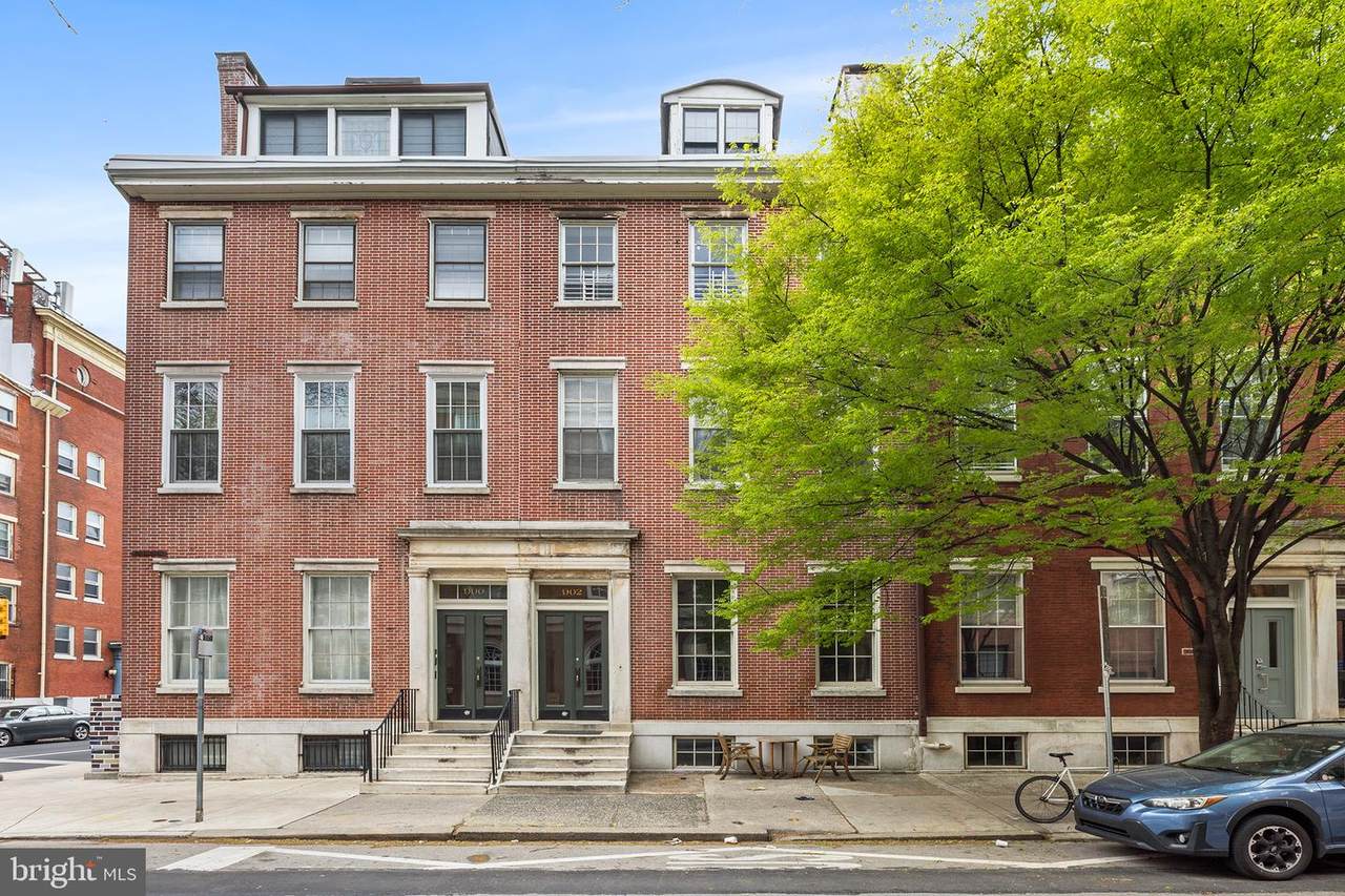 902 Pine Street - Photo 1