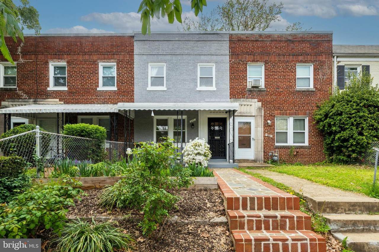 308 34TH Street - Photo 1