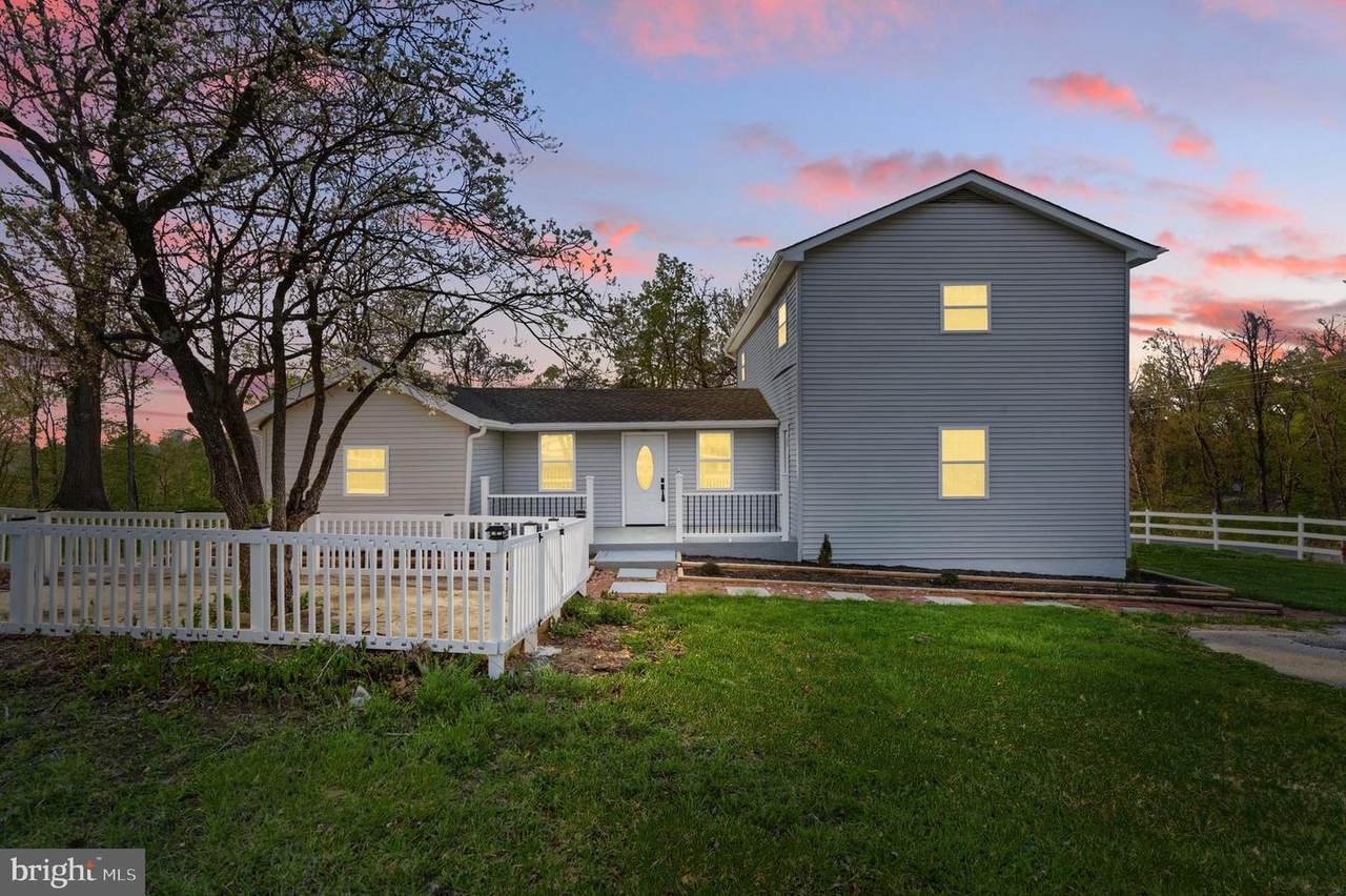 671 Pine Ridge Drive - Photo 1