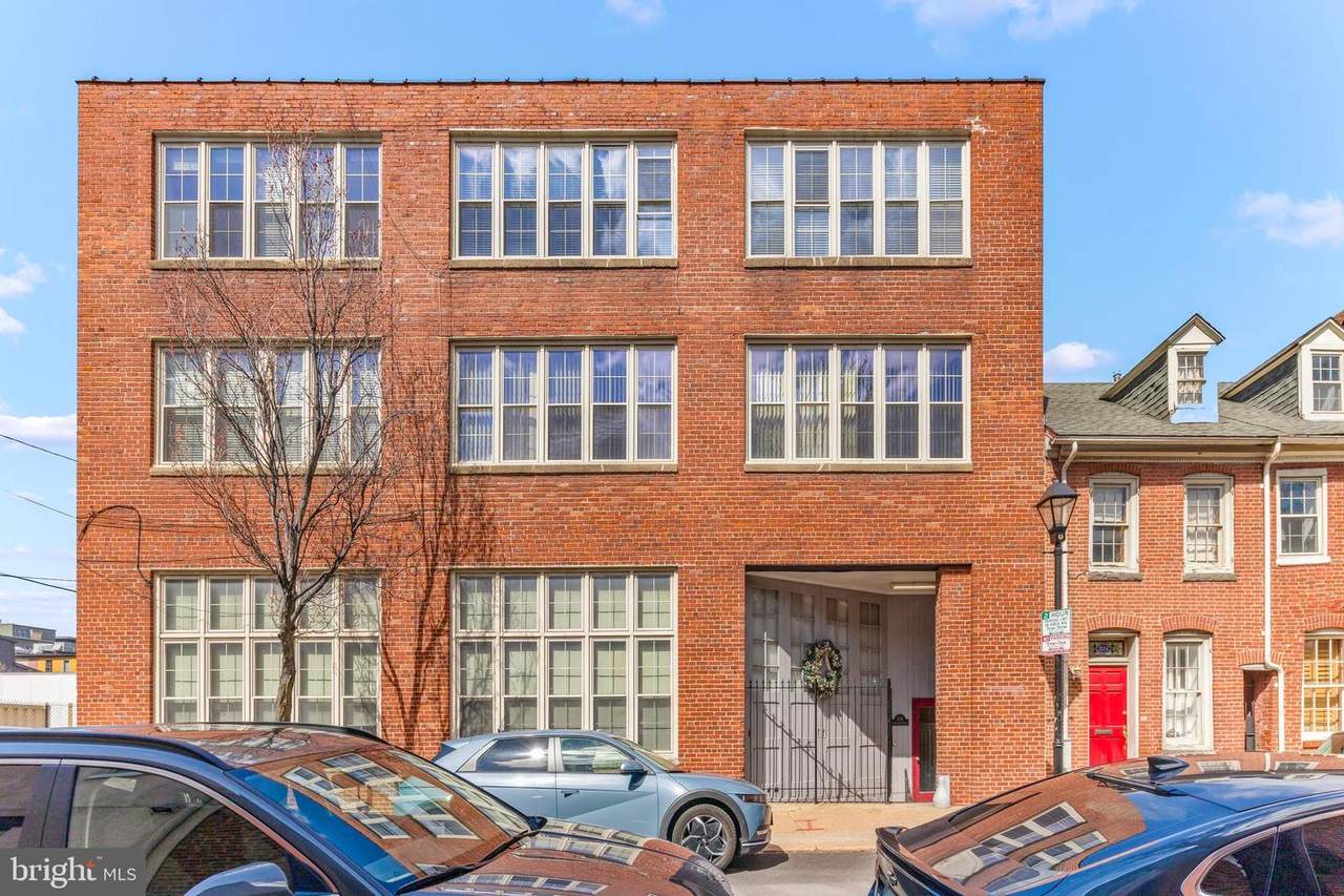 1516 Lancaster Street - Photo 1