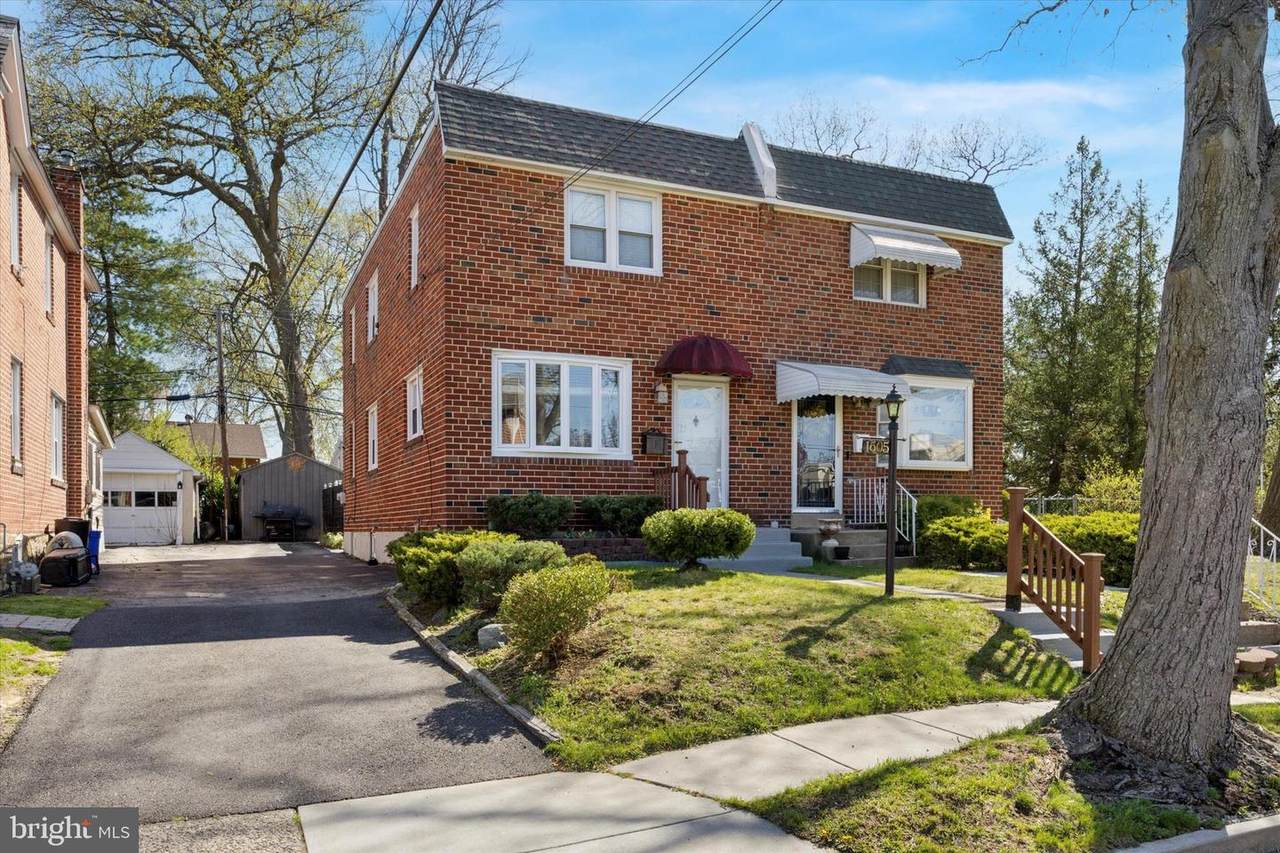 1605 Washington Avenue - Photo 1