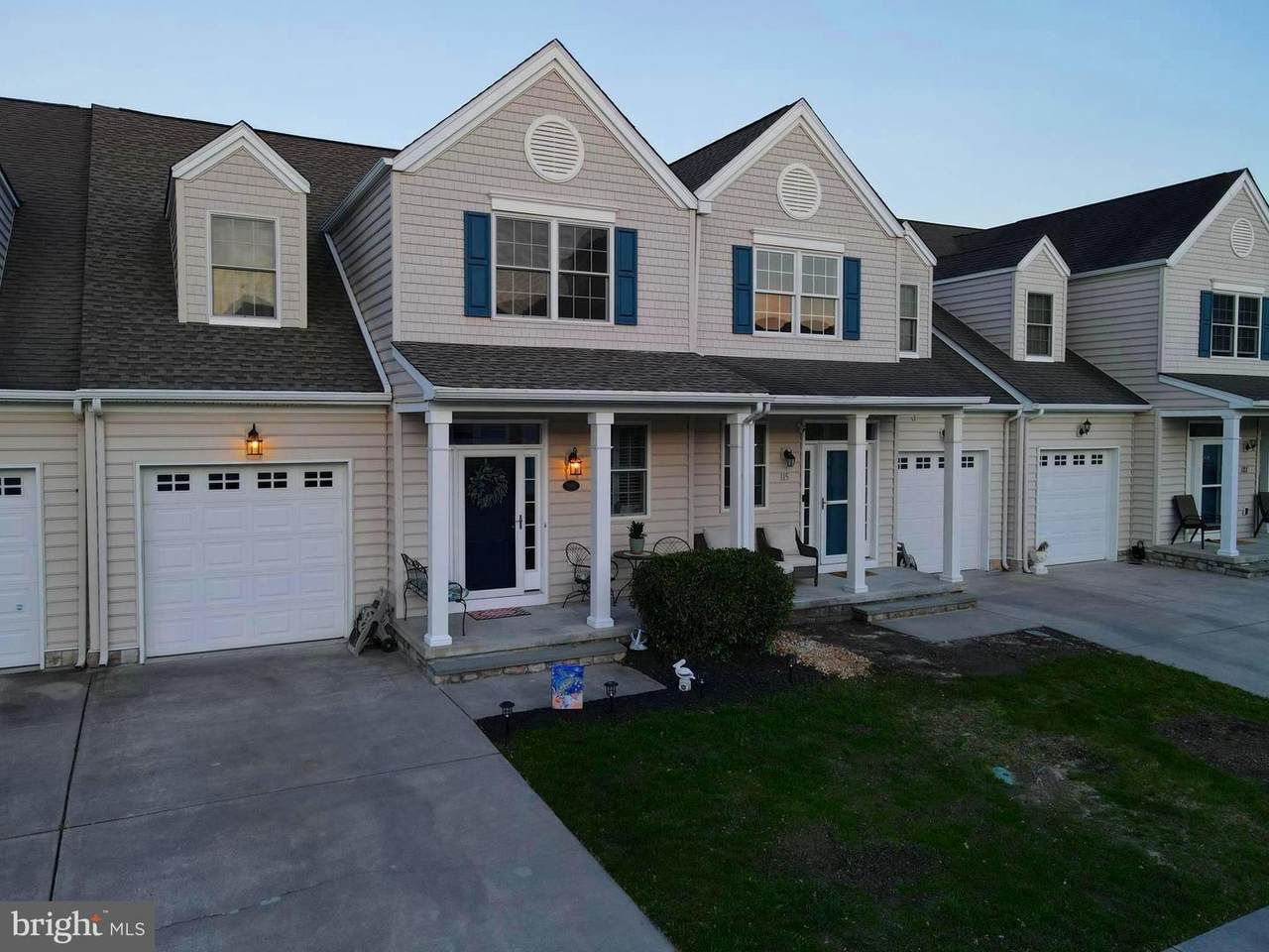 109 Candor Lane - Photo 1