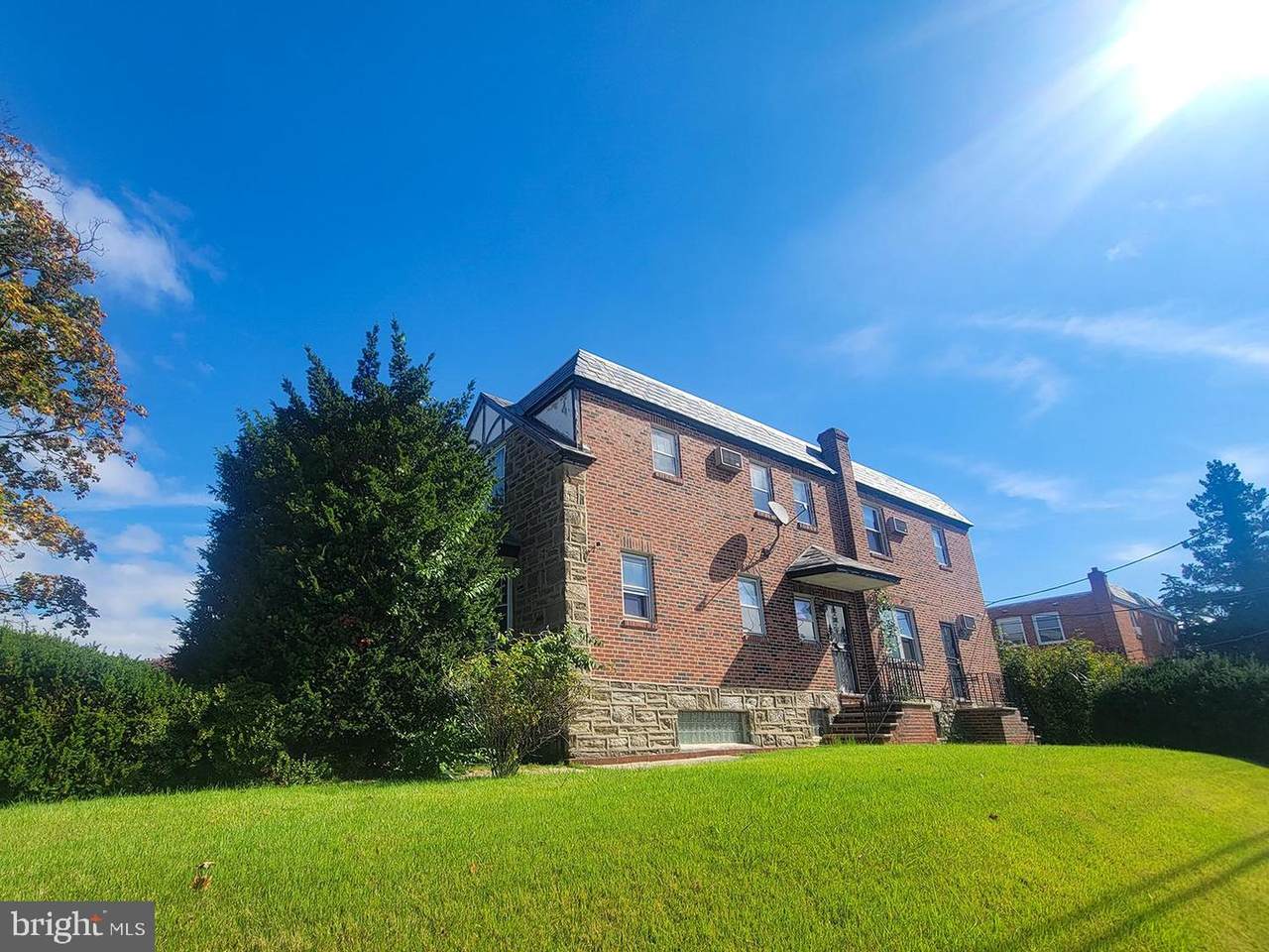 1100 Barringer Street - Photo 1