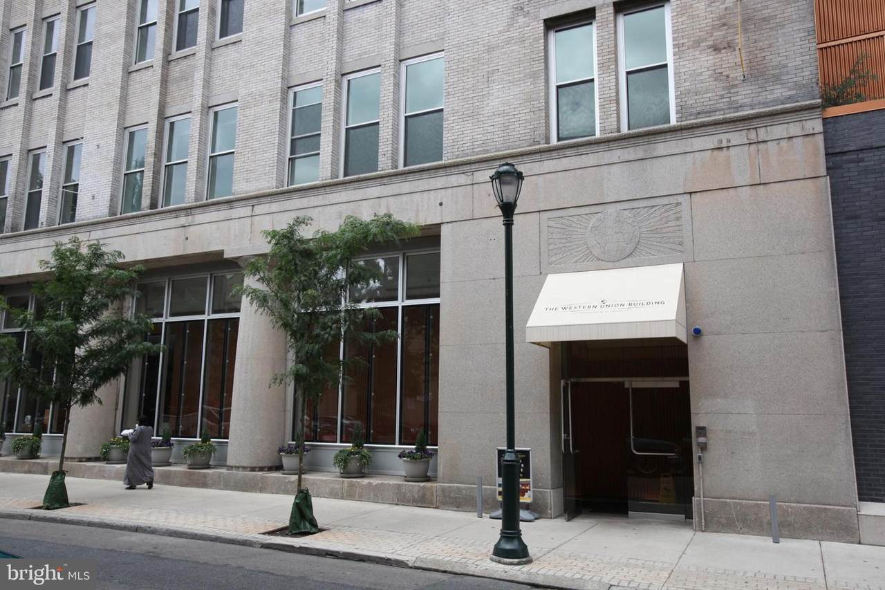 1111 Locust Street - Photo 1