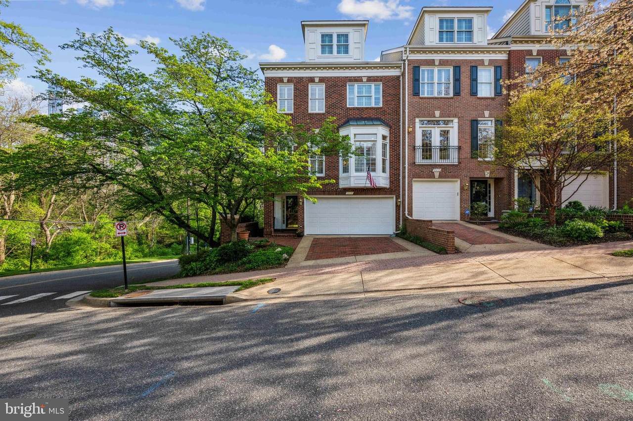 1500 22ND Street - Photo 1