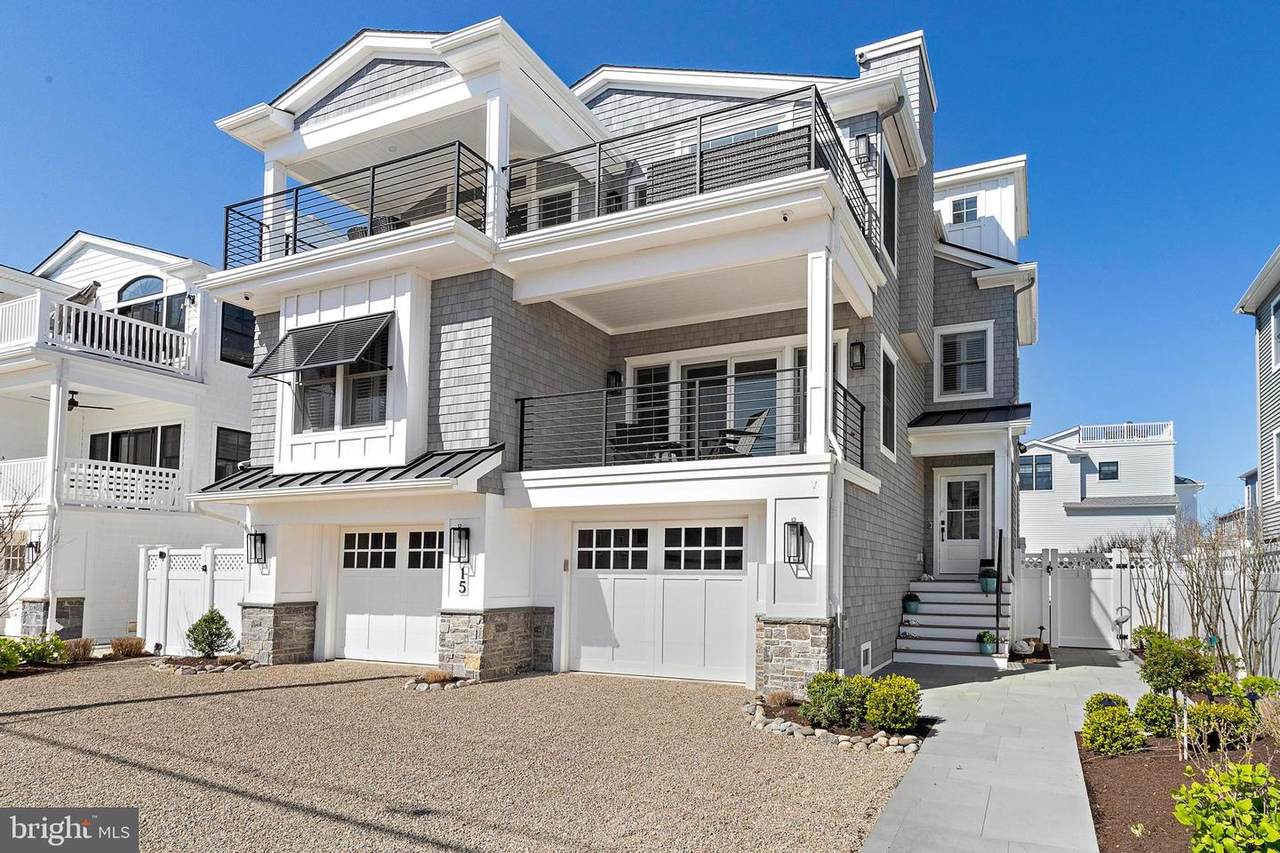 15 Harding Avenue - Photo 1