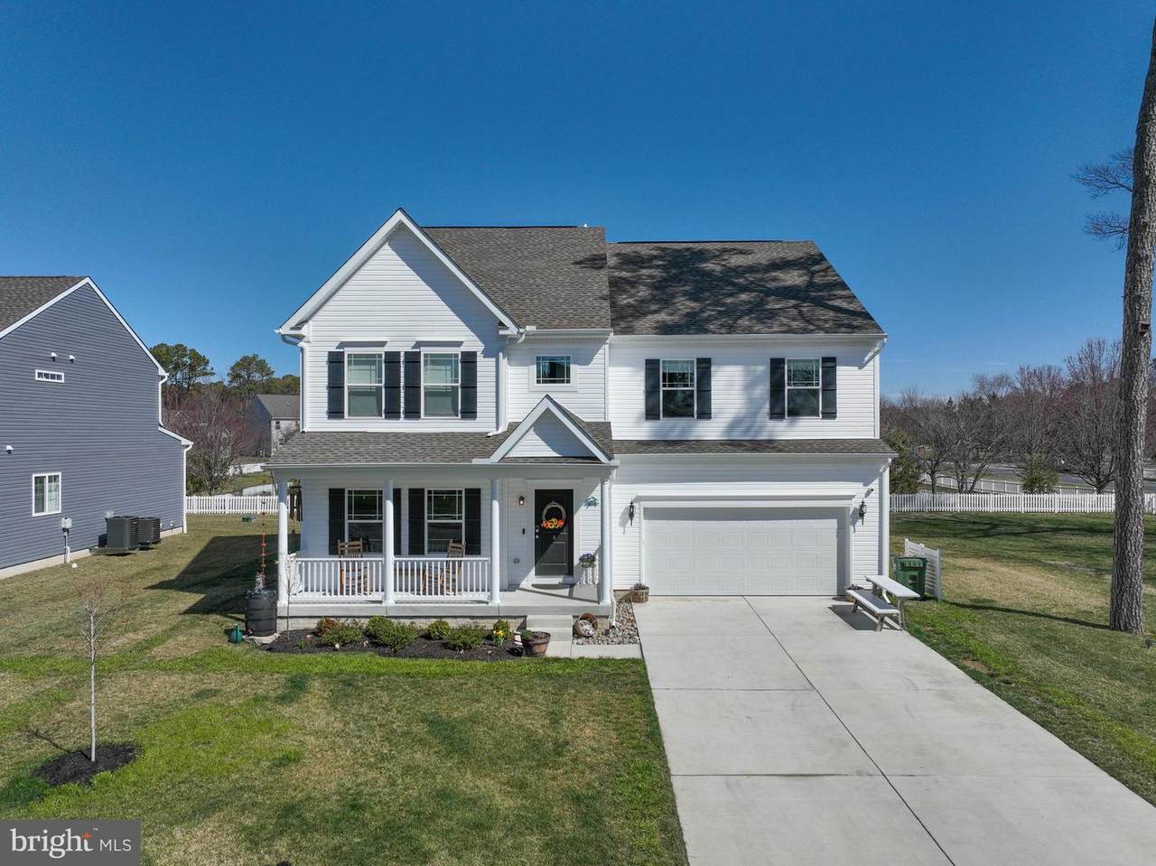 5559 Trafalgar Circle - Photo 1
