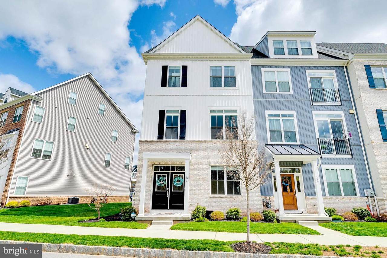 181 Smithworks Boulevard - Photo 1