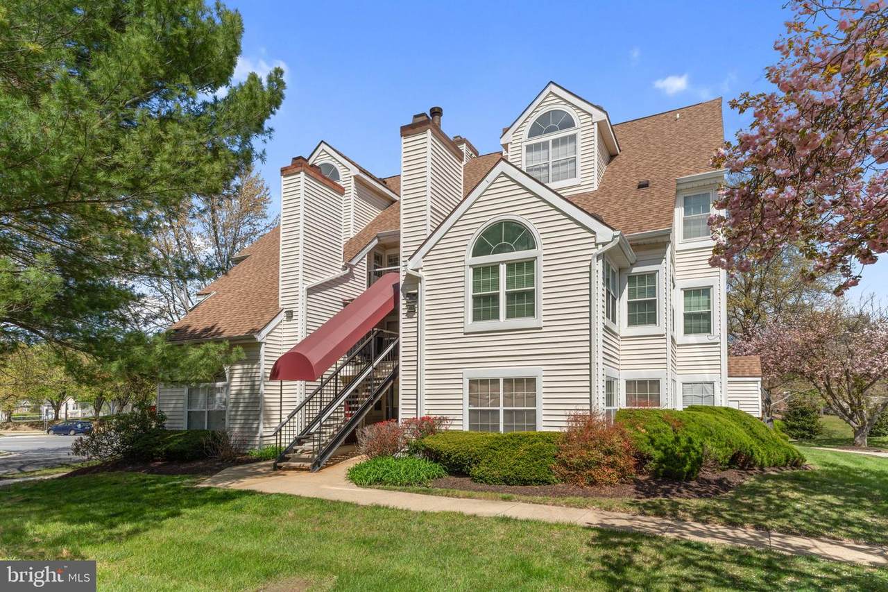 10518 Beacon Ridge Drive - Photo 1
