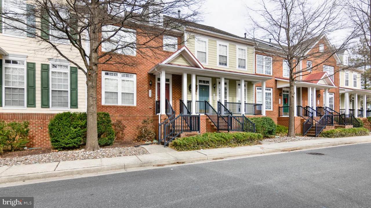 300 Dixon Street - Photo 1