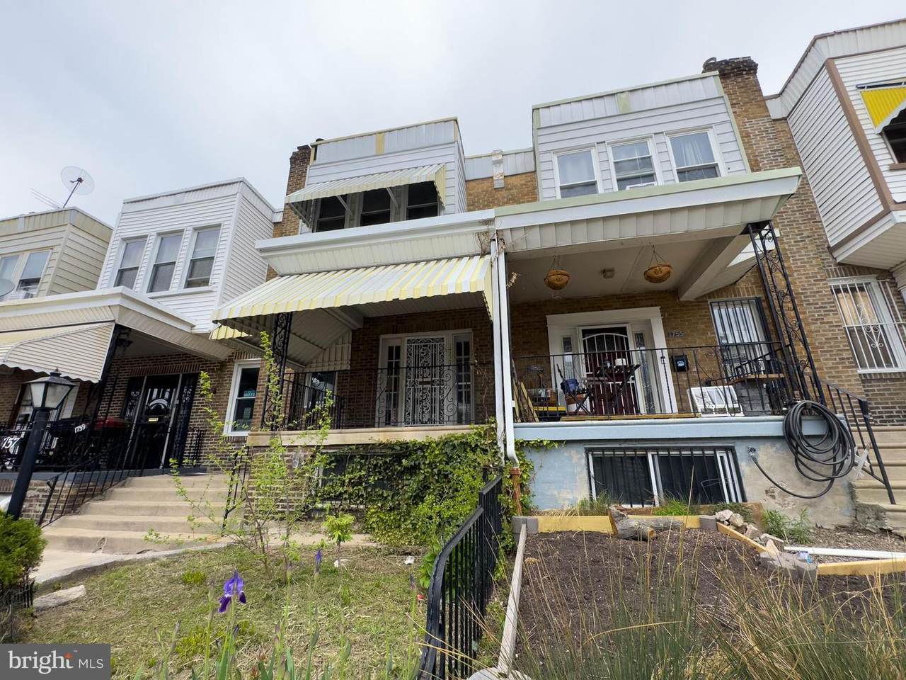 1757 Peach Street - Photo 1