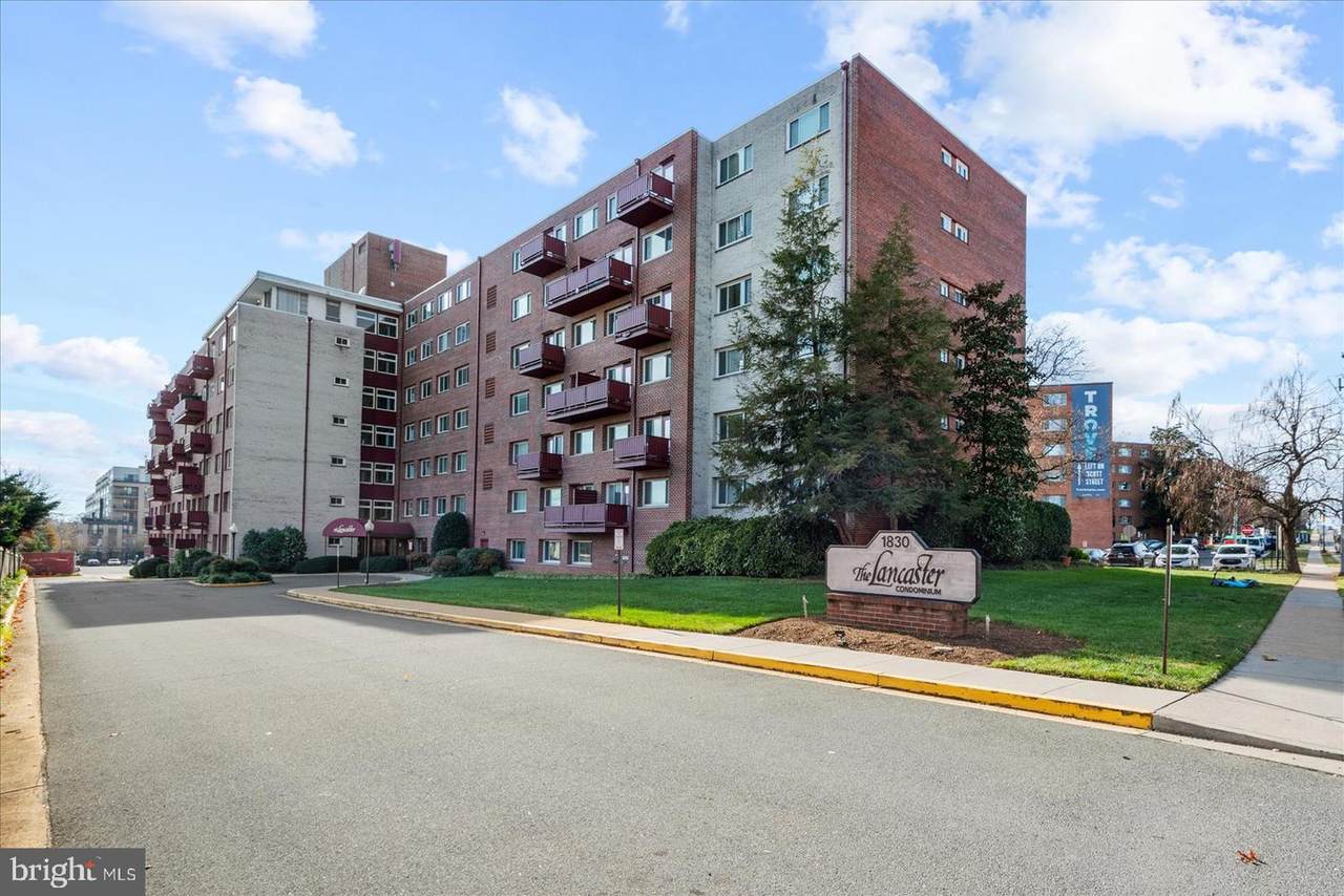 1830 Columbia Pike - Photo 1