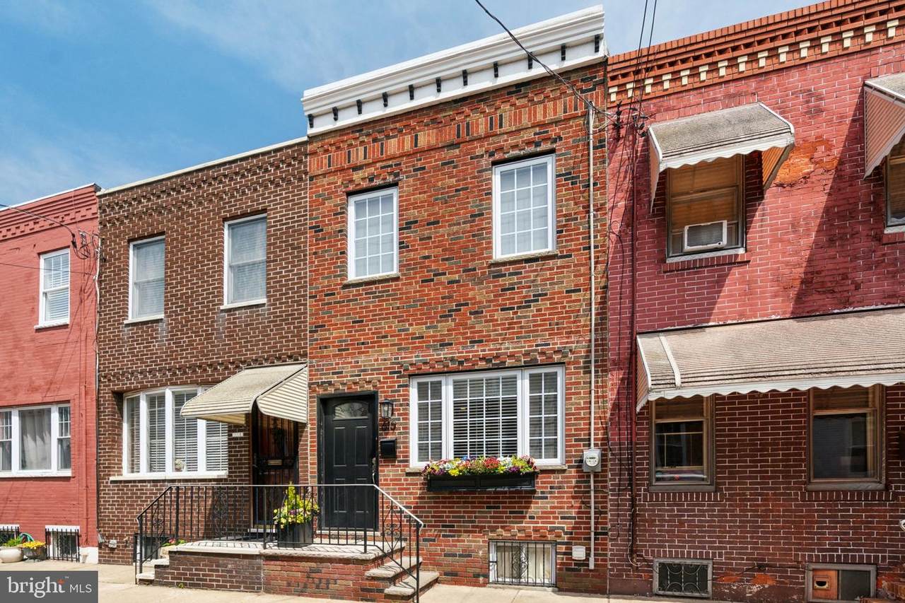 619 Gerritt Street - Photo 1