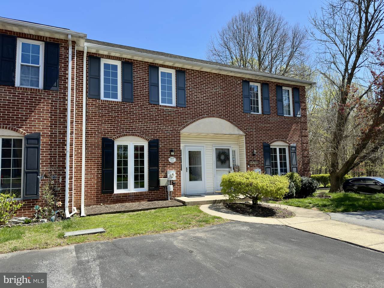 4711 Weatherhill Drive - Photo 1