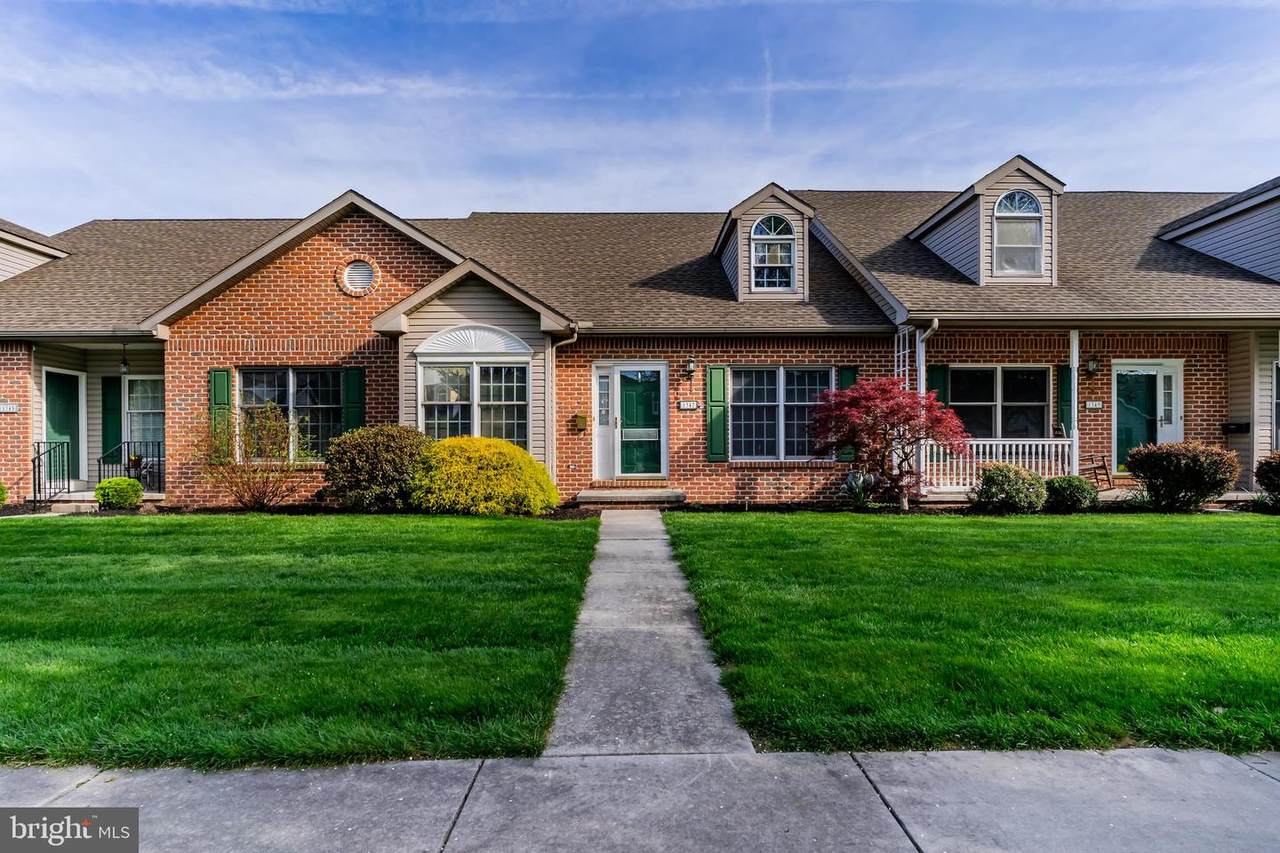1347 Georgetown Circle - Photo 1
