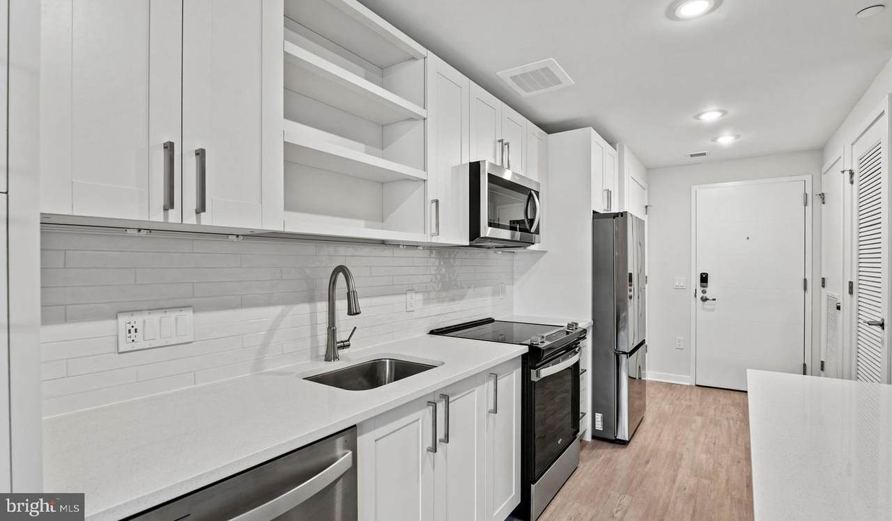 4000 Wisconsin Avenue - Photo 1