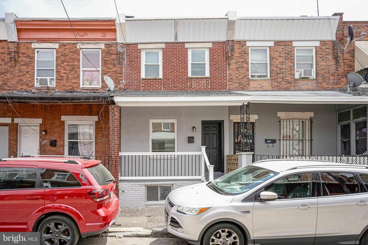 1941 Croskey Street - Photo 1