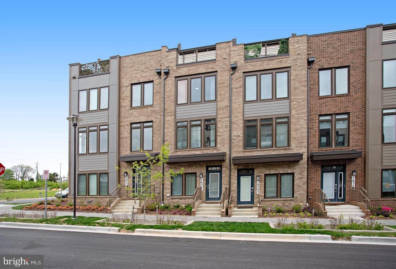 16367 Columbus Avenue - Photo 1