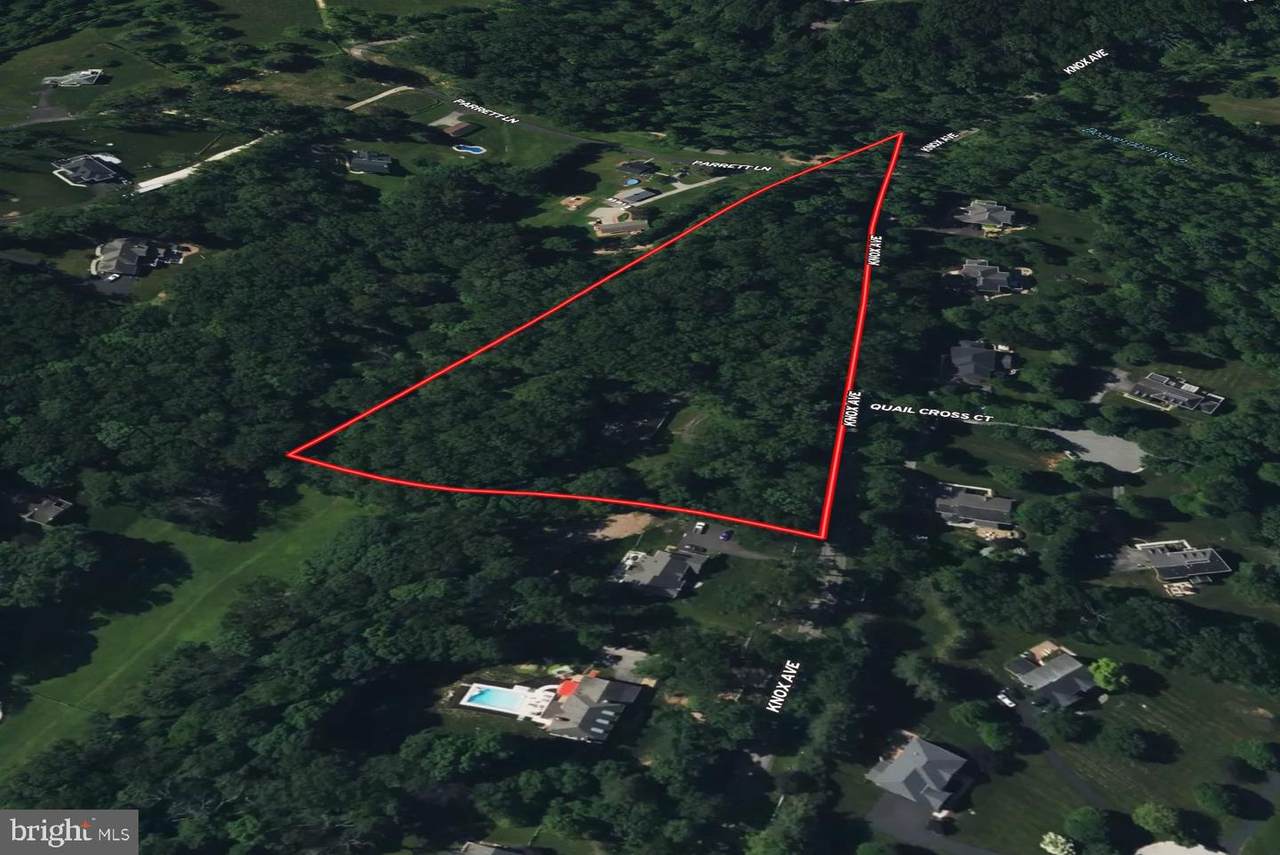 2201 Knox Avenue - Photo 1