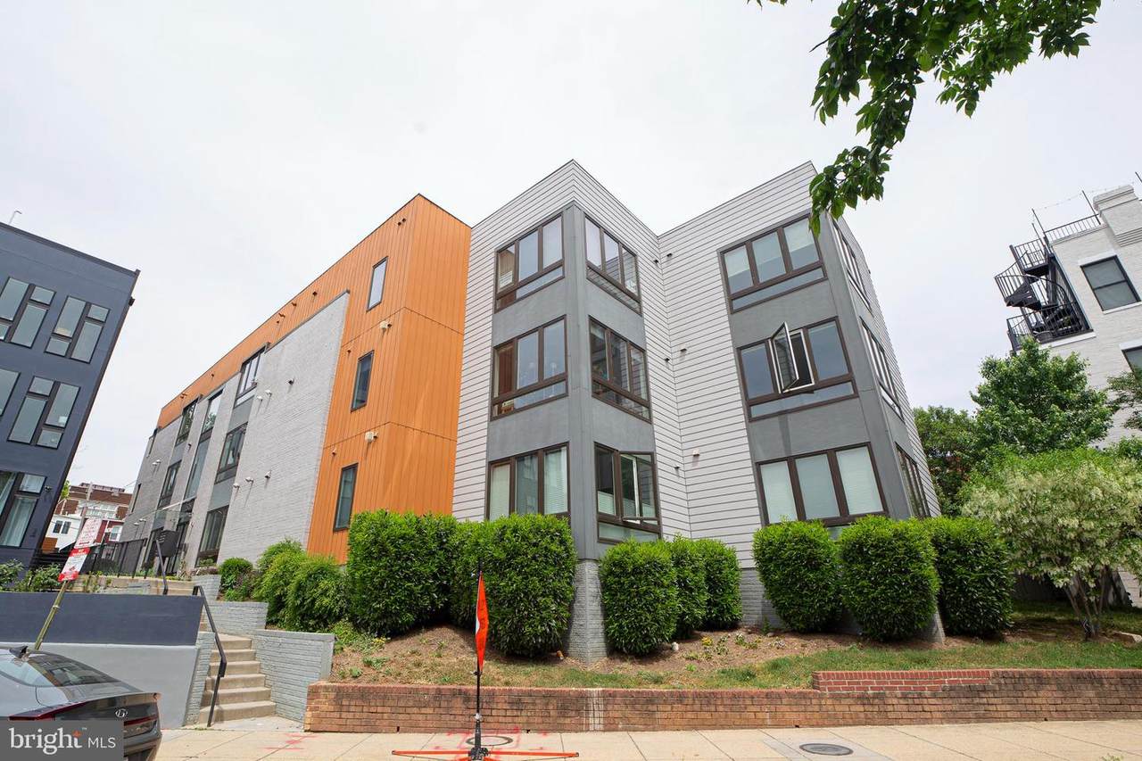 525 Park Road - Photo 1