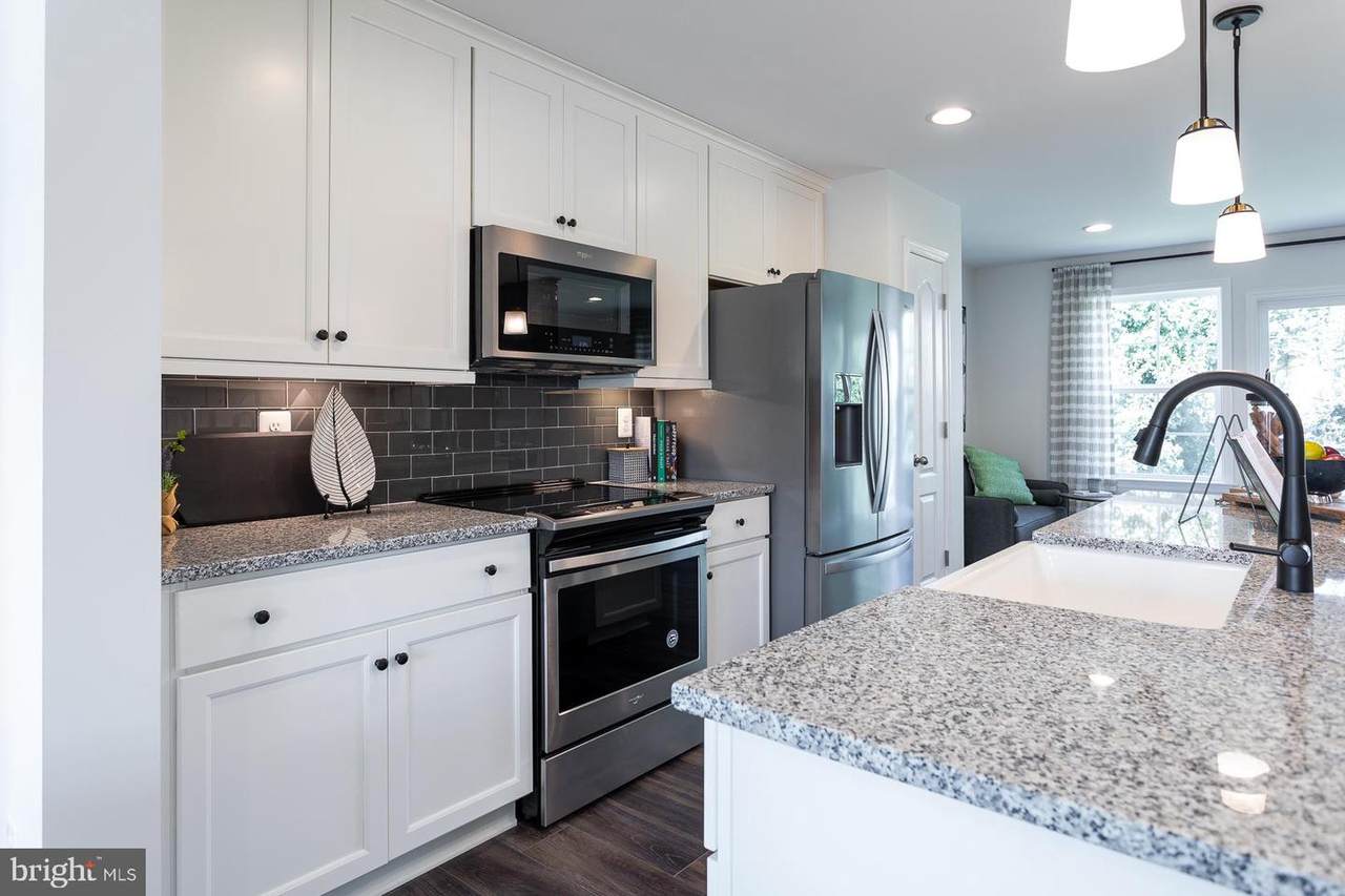305 Aragon Drive - Photo 1