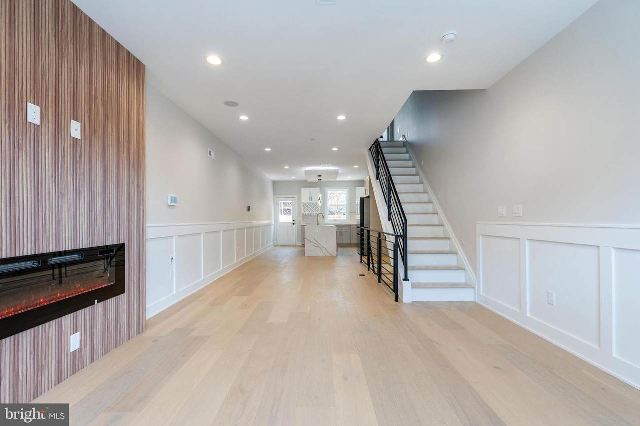 1161 19TH Street - Photo 1