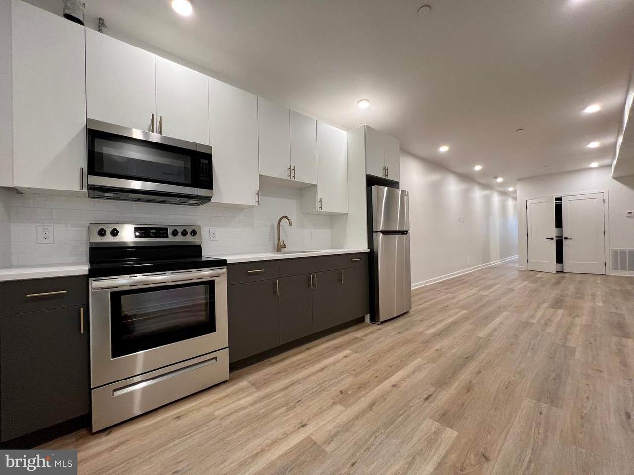 3849 Broad Street - Photo 1