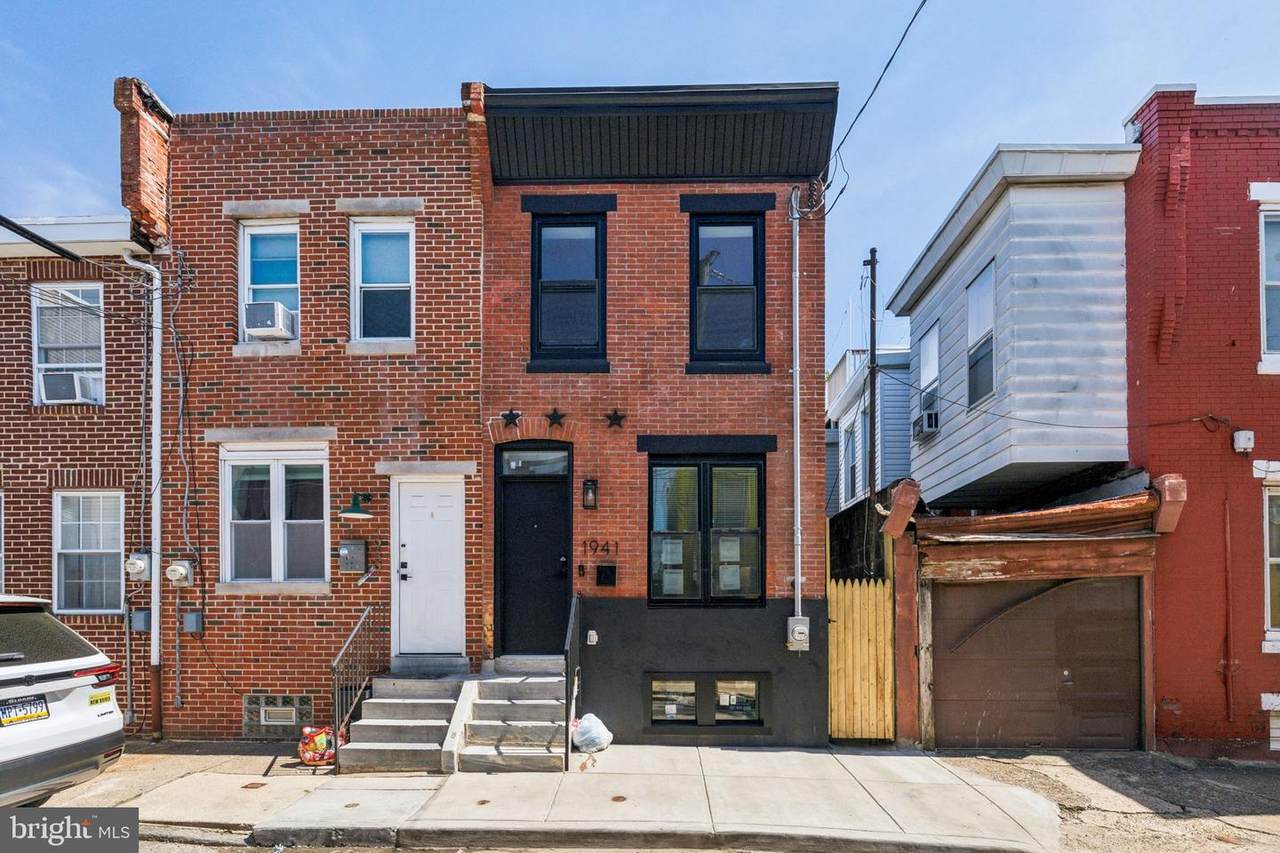 1941 Oakdale Street - Photo 1