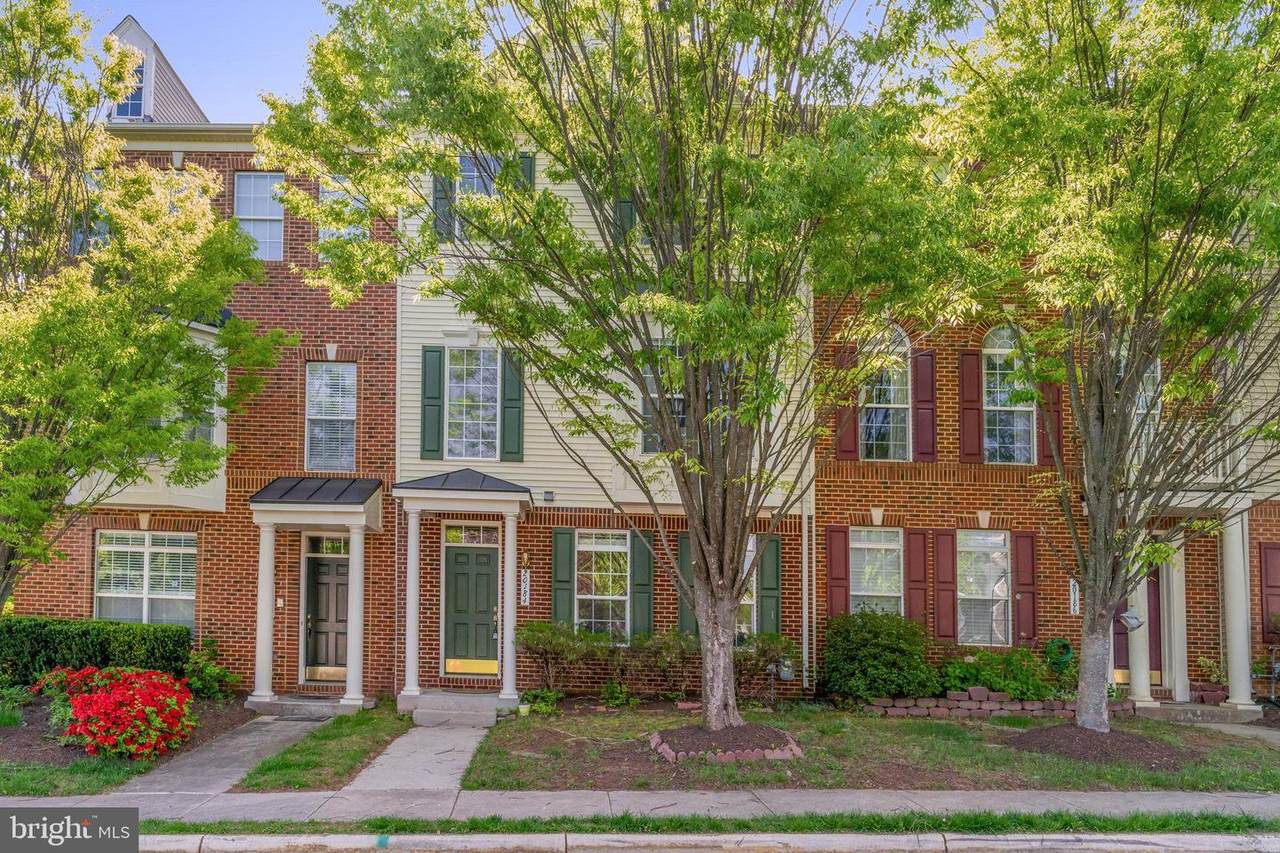 20184 Hopi Drive - Photo 1