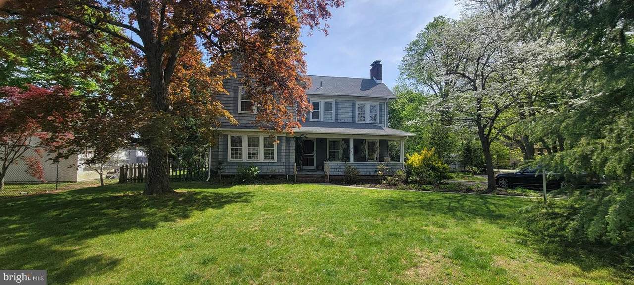 1573 Washington Avenue - Photo 1