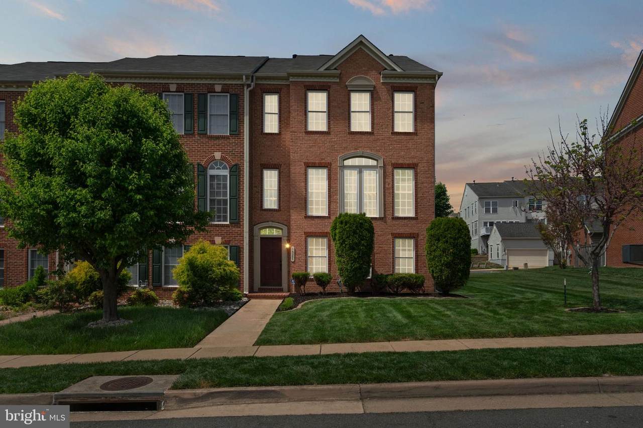 16280 Catenary Drive - Photo 1