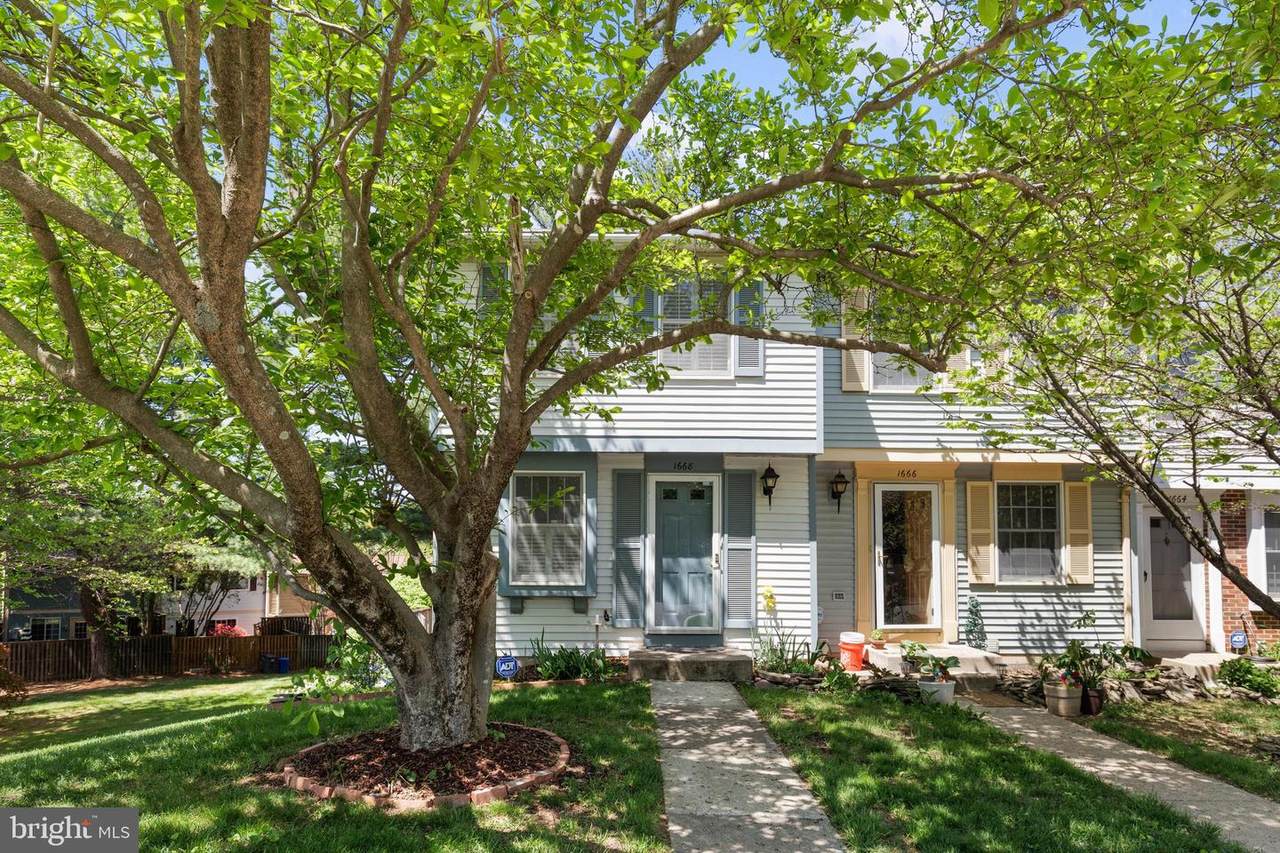 1668 Harvest Green Court - Photo 1