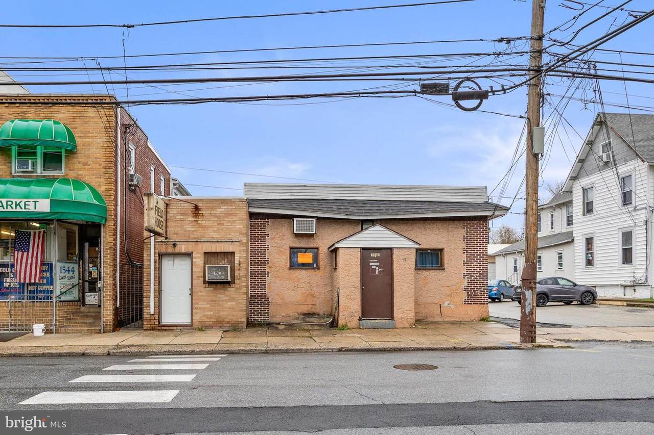1542 Elmwood Avenue - Photo 1