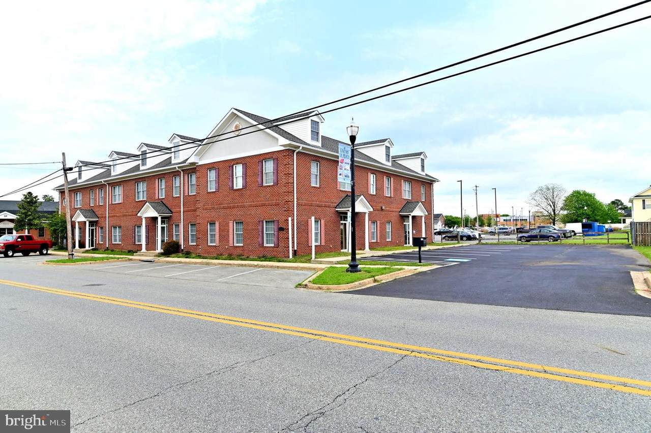 108 La Grange Avenue - Photo 1