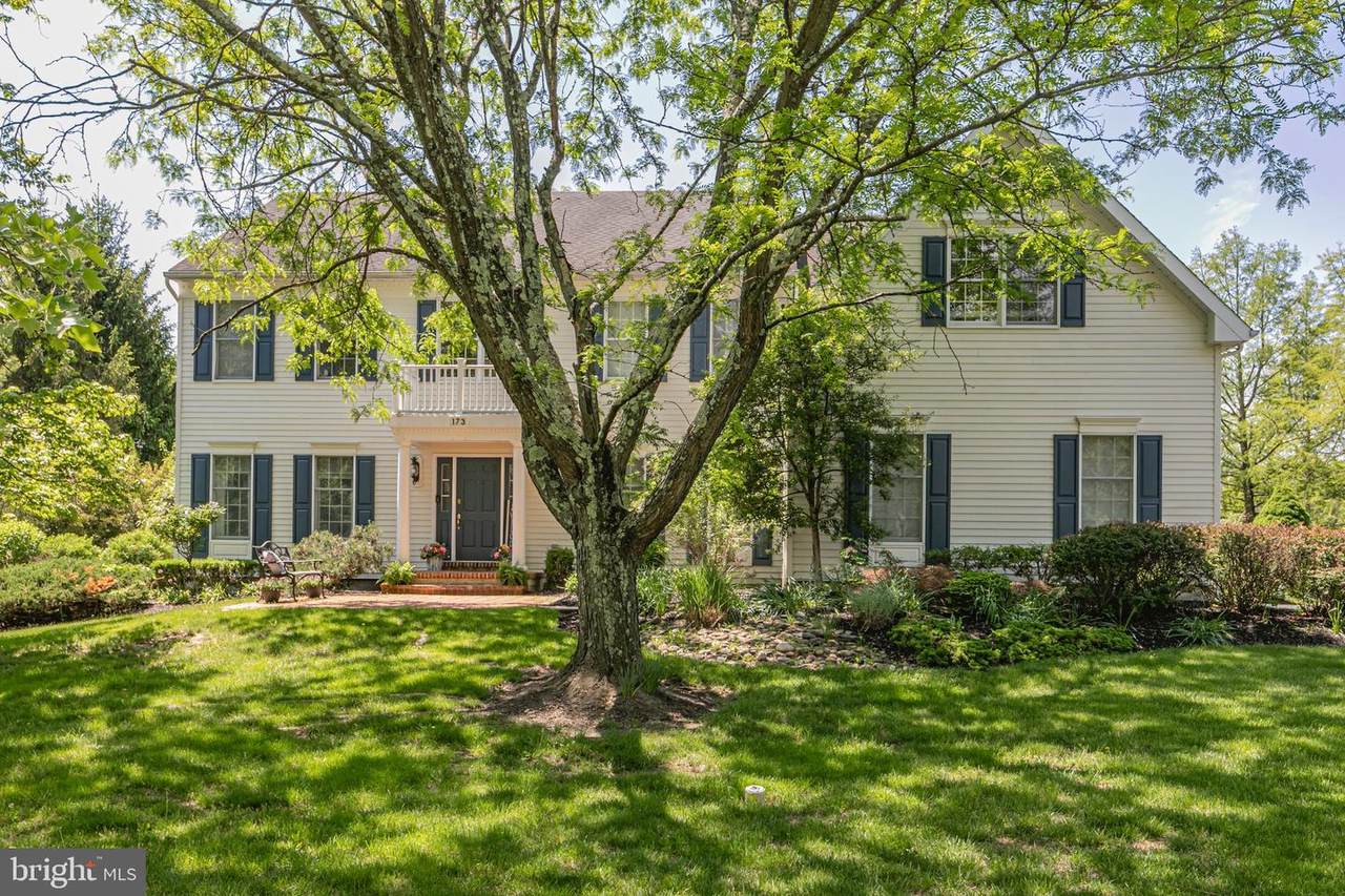 173 Christopher Drive - Photo 1