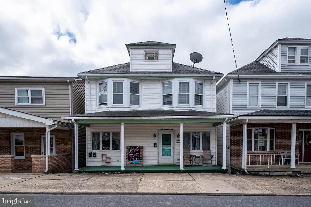 1023 Spruce Street - Photo 1