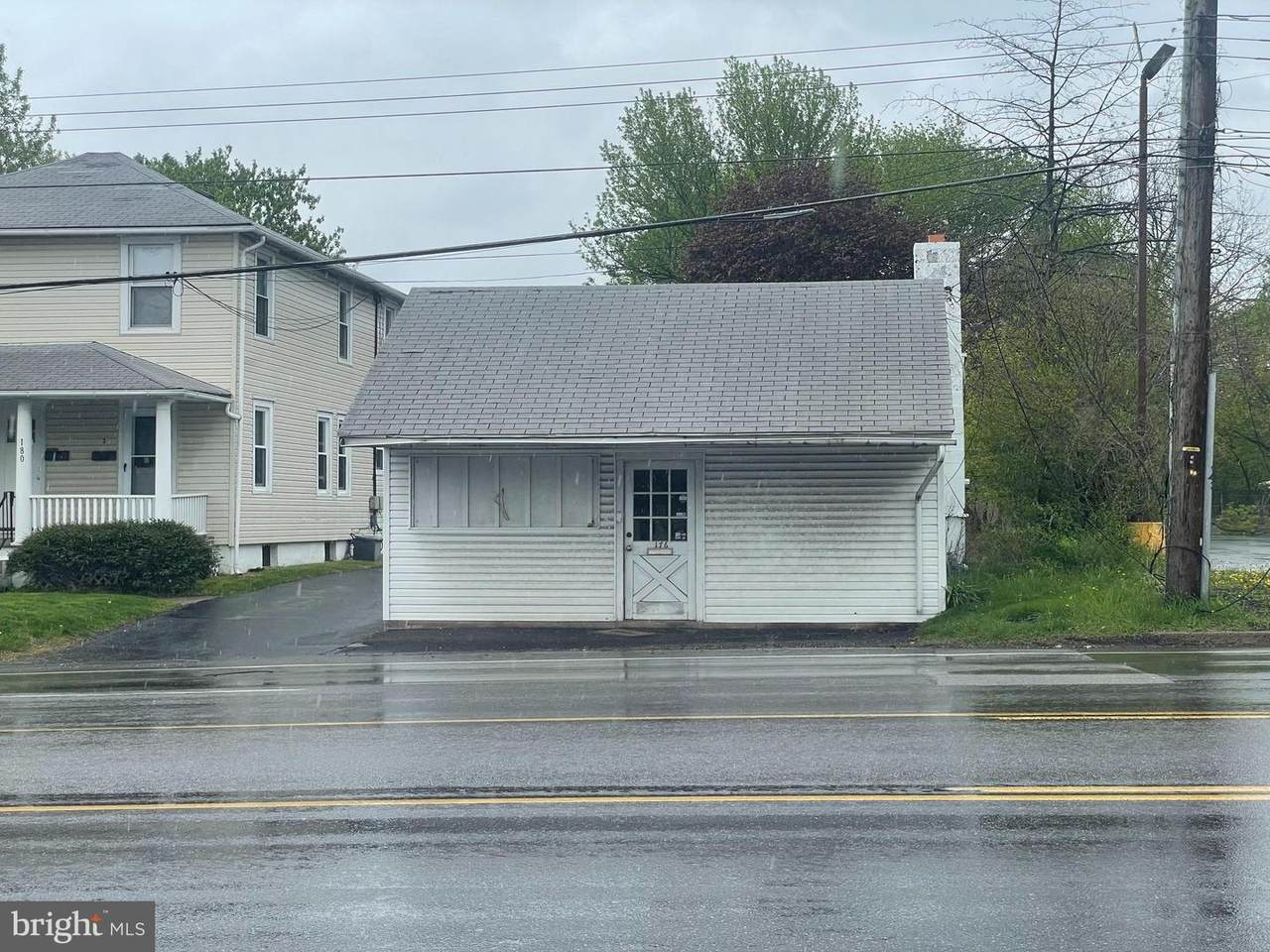 176 Easton Road - Photo 1