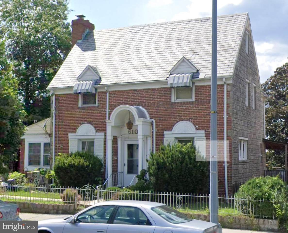 6108 13TH Street - Photo 1