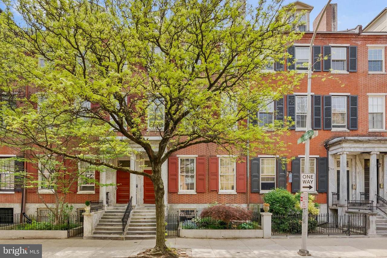 914 Spruce Street - Photo 1
