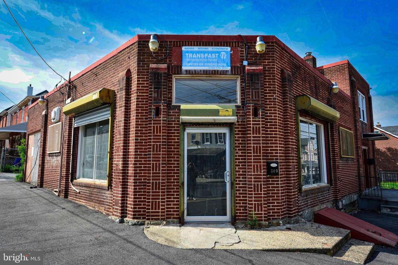 300 Washington Street - Photo 1