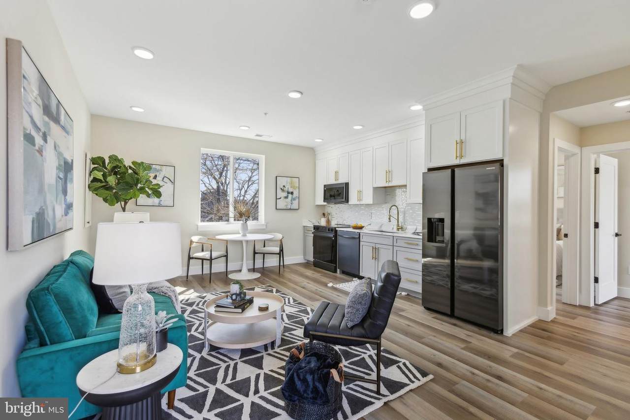 1016 Rhode Island Avenue - Photo 1