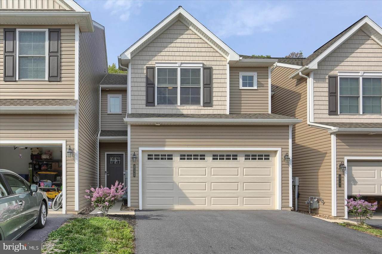 215 Sage Boulevard - Photo 1