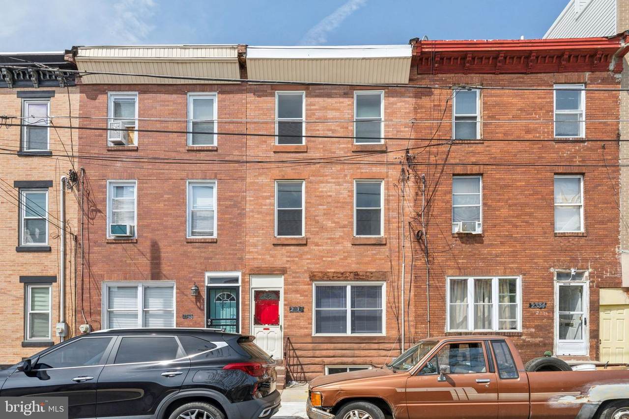 2332 Mascher Street - Photo 1