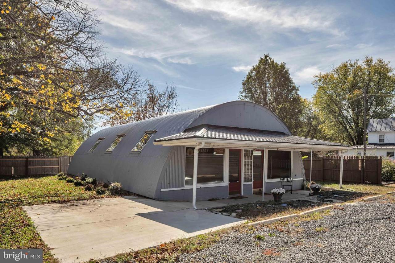 27 Loudoun Street - Photo 1