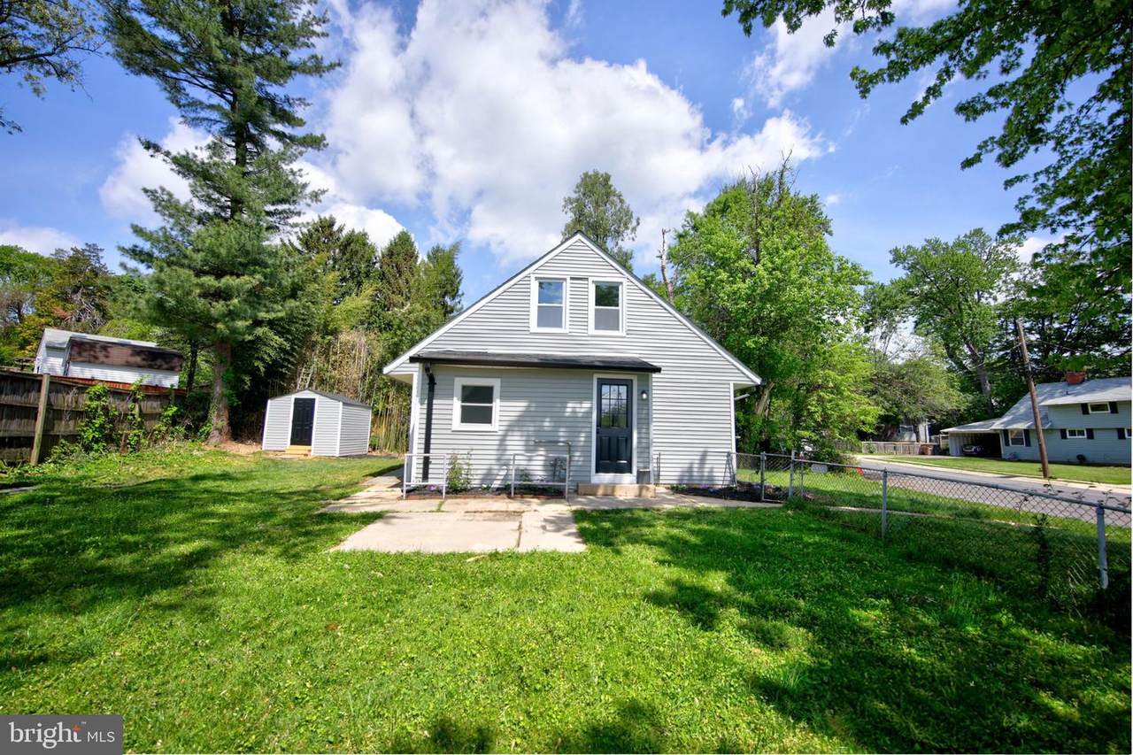 202 Nimitz Avenue - Photo 1