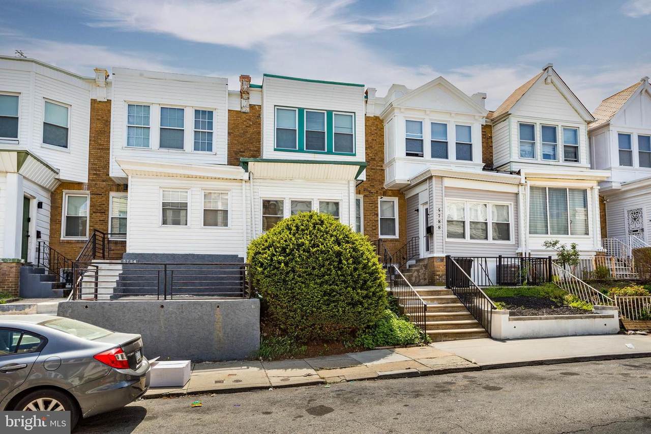 5786 Stewart Street - Photo 1