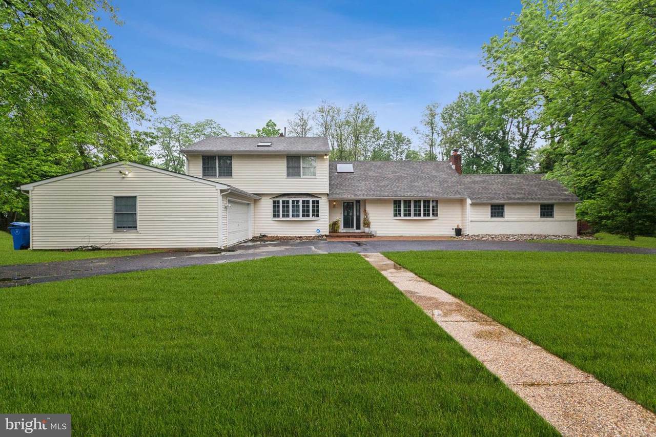 1602 Ravenswood Way - Photo 1