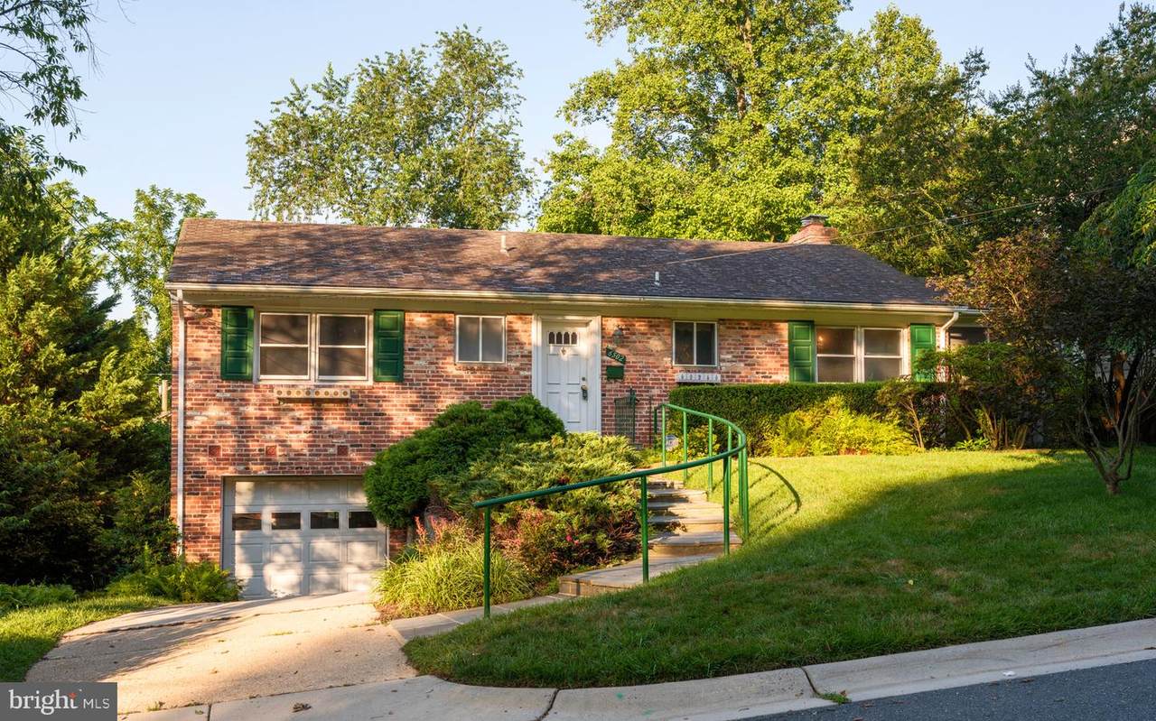 6502 Brookes Hill Court - Photo 1